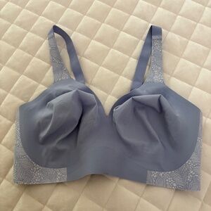 Evelyn & Bobbie Starlette Plunge Bra - Size L - NWOT